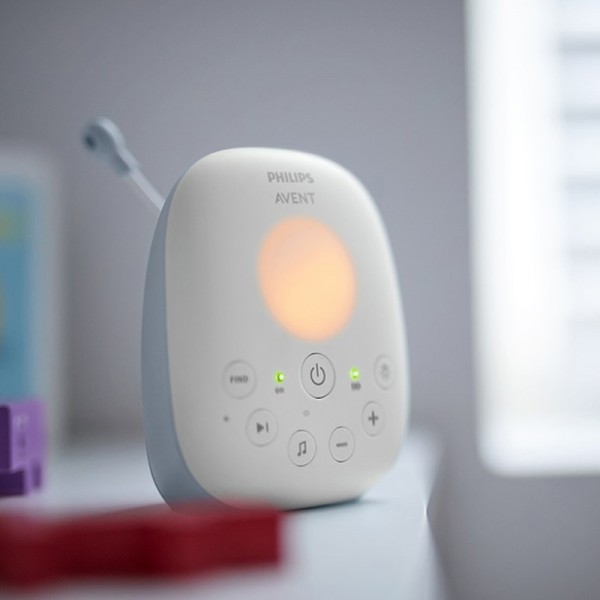  SCD715 DECT baby monitor